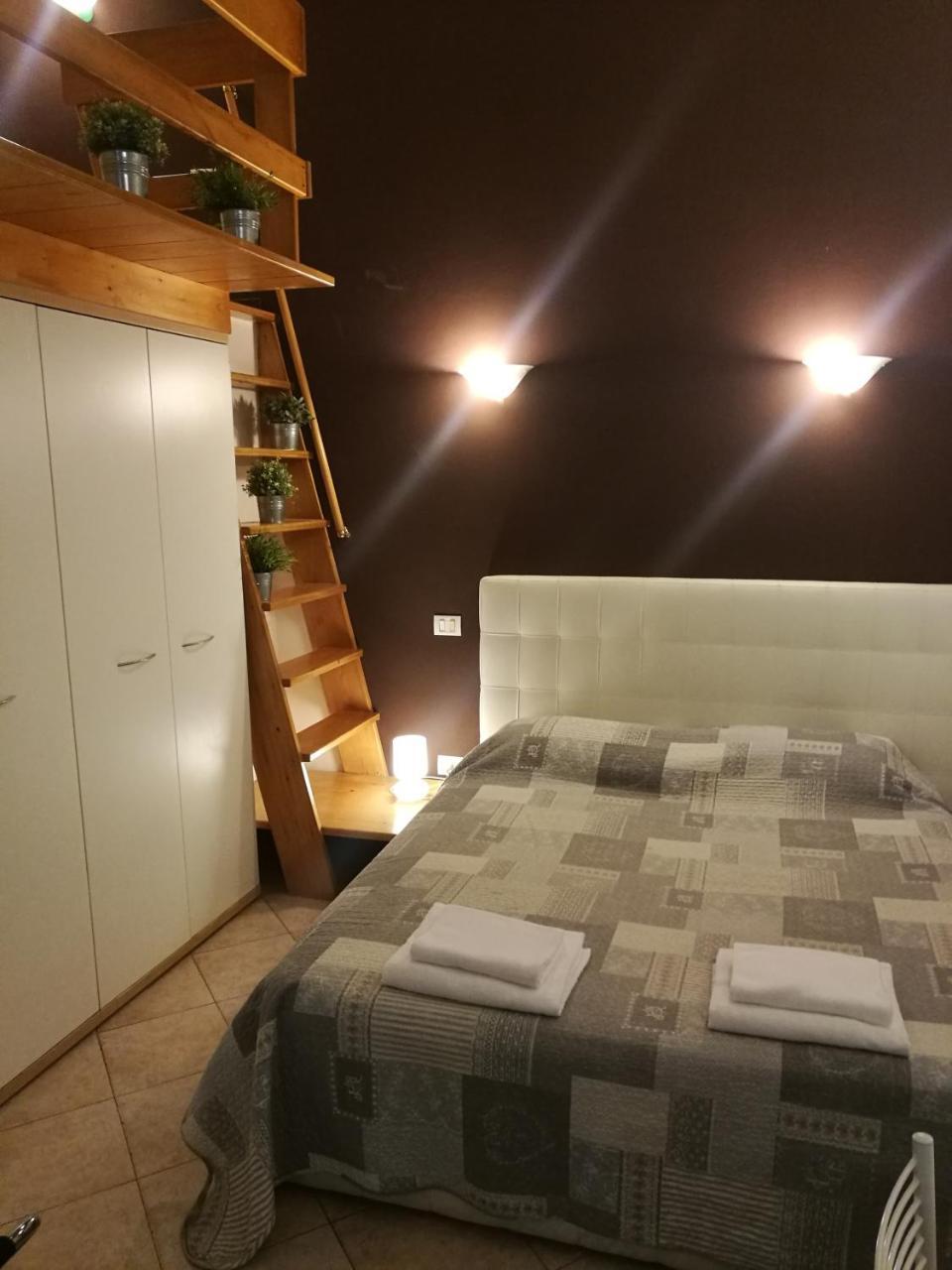 Residenza Galvani Bologna Buitenkant foto